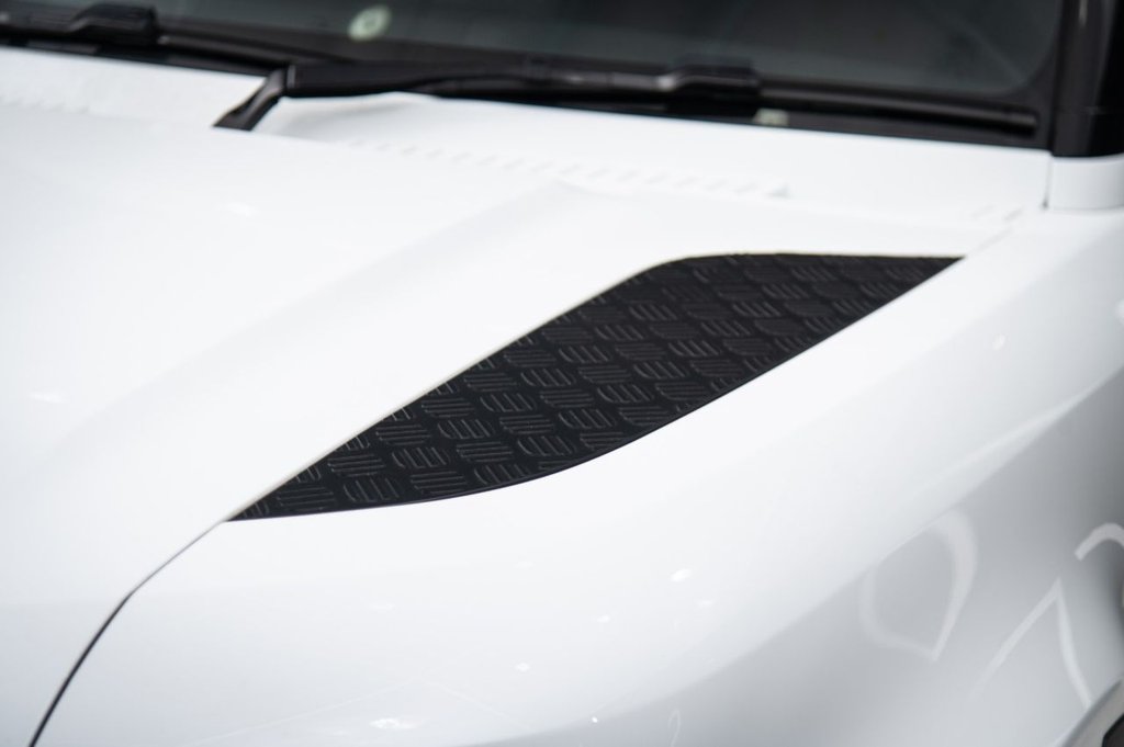 Used Land Rover Defender 2024 for sale - 76535942: Photo 12