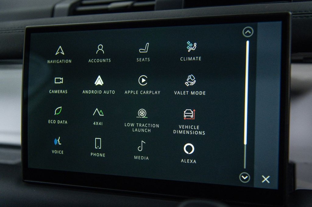 Used Land Rover Defender 2024 for sale - 76535942: Photo 37