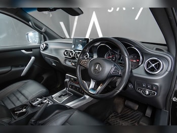 Used Mercedes-Benz X-Class 2018 for sale - 76048295: Photo