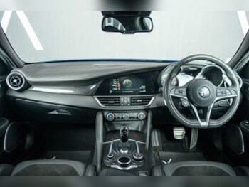 Used Alfa Romeo Giulia 2019 for sale - 78444850: Photo