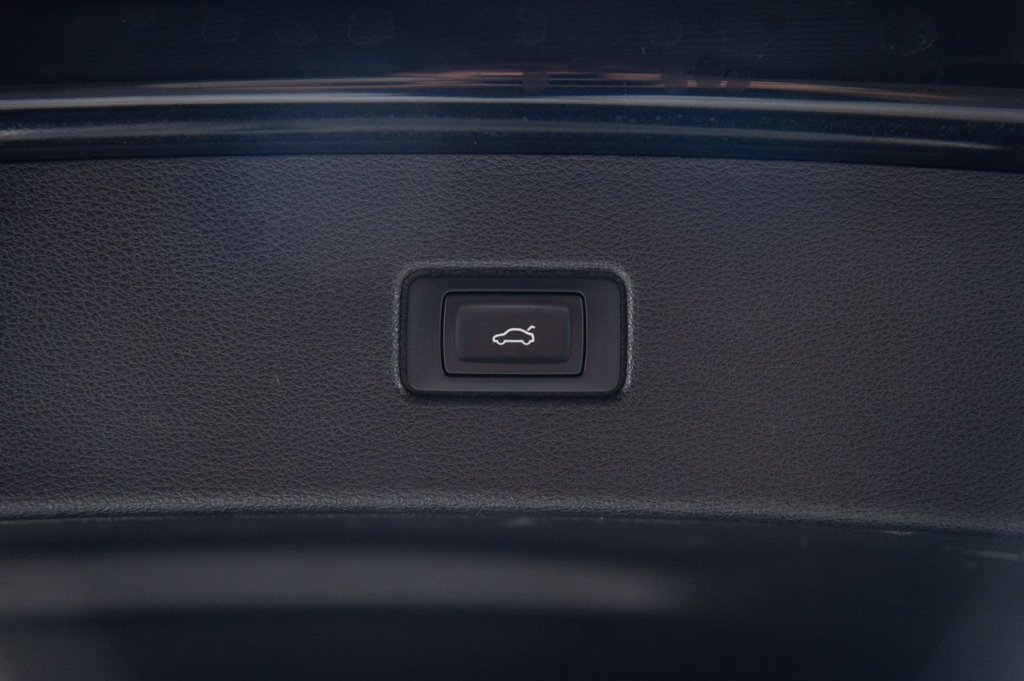 Used Audi Q7 2016 for sale - 76069075: Photo 31