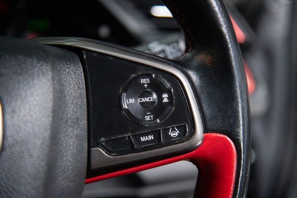 Used Honda Civic 2018 for sale - 76118874: Photo 30