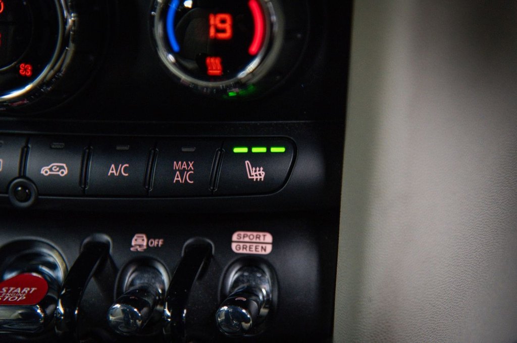 Used MINI Convertible 2021 for sale - 76509694: Photo 23