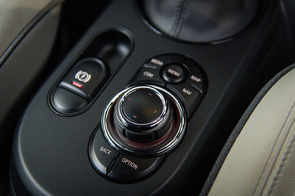 Used MINI Convertible 2021 for sale - 76509694: Photo 28