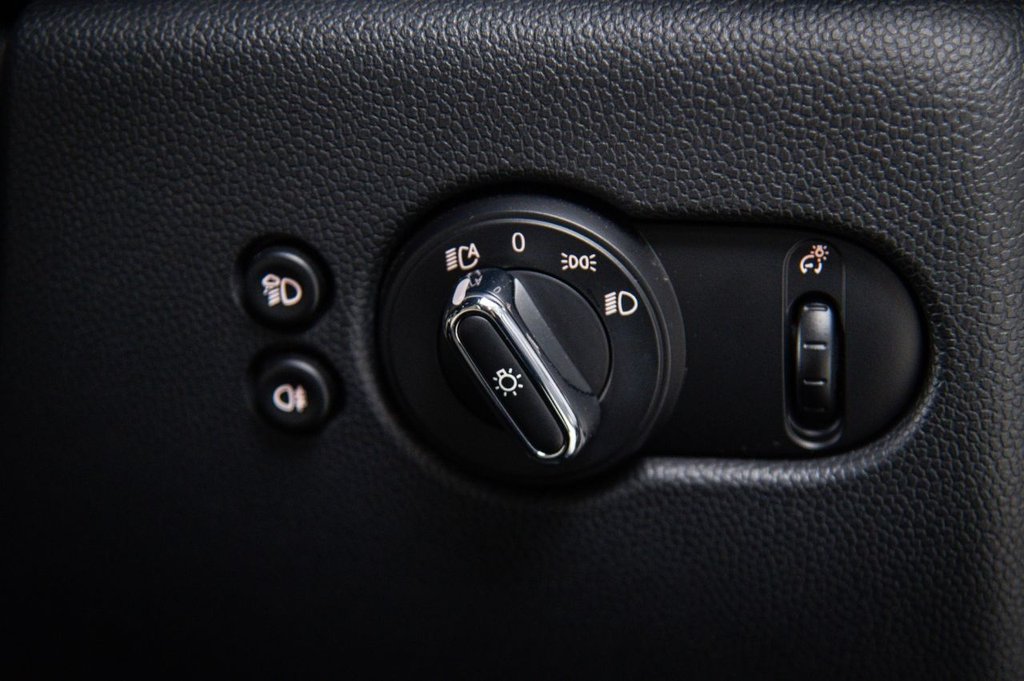 Used MINI Convertible 2021 for sale - 76509694: Photo 34