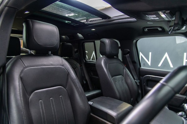 Used Land Rover Defender 2020 for sale - 74773534: Photo 15