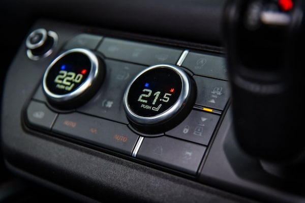 Used Land Rover Defender 2020 for sale - 74773534: Photo 24