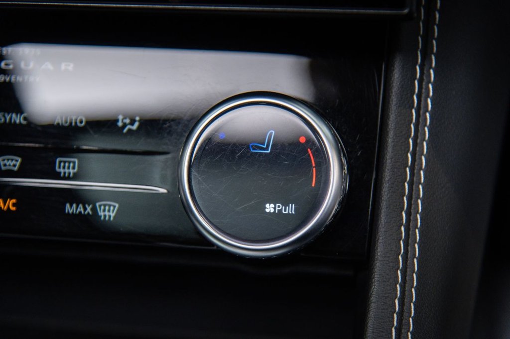 Used Jaguar F-Pace 2022 for sale - 76333615: Photo 19