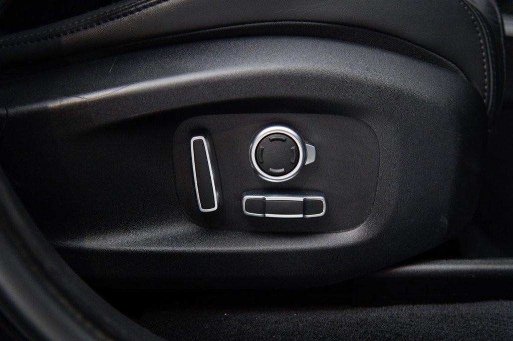 Used Jaguar F-Pace 2022 for sale - 76333615: Photo 28