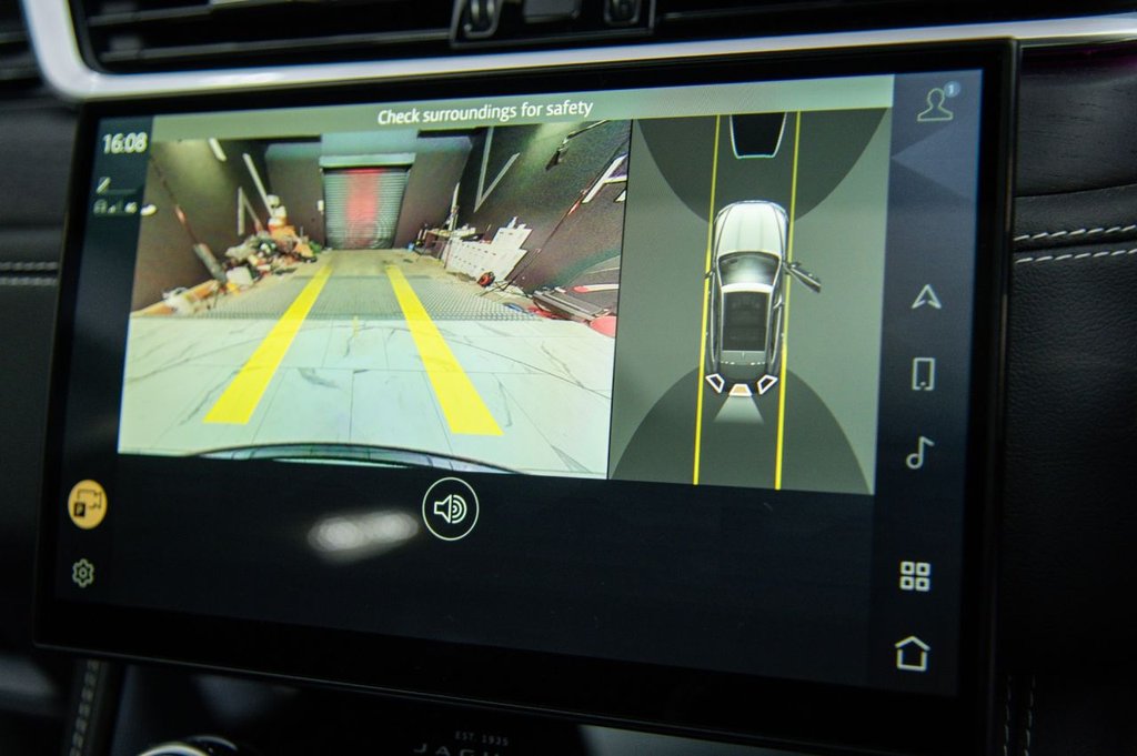 Used Jaguar F-Pace 2022 for sale - 76333615: Photo 30