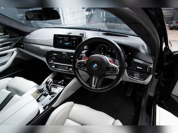 Used BMW M5 2018 for sale - 75410957: Photo
