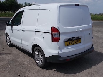 Used Ford Transit Courier 2019 for sale - 70962970: Photo