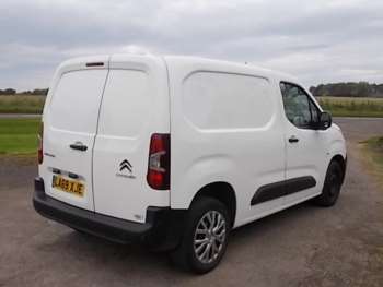Used Citroen Berlingo 2020 for sale - 68963647: Photo