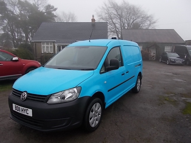 Used Volkswagen Caddy Maxi 2011 for sale - 77223312: Photo 2