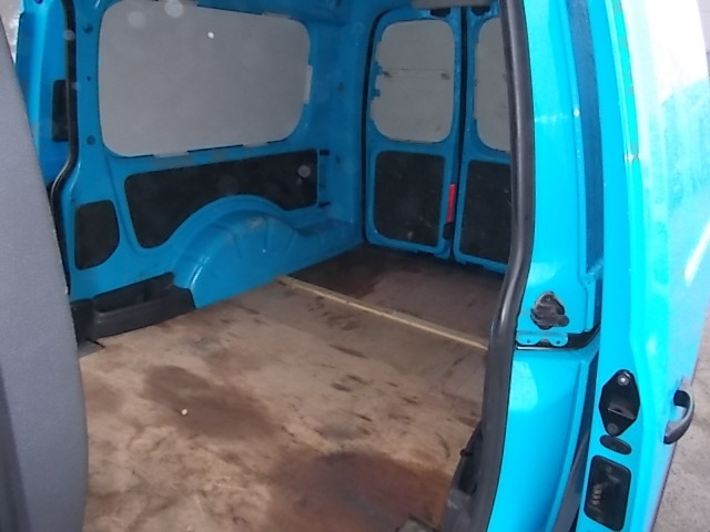 Used Volkswagen Caddy Maxi 2011 for sale - 77223312: Photo 8