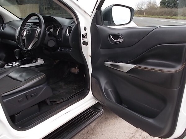 Used Nissan Navara 2020 for sale - 74151347: Photo 8