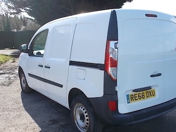Used Renault Kangoo 2018 for sale - 75304007: Photo