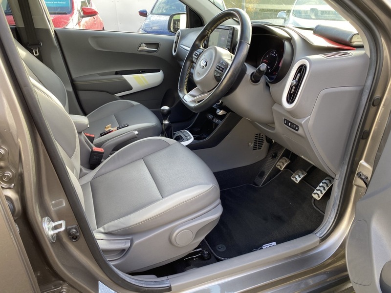 Used Kia Picanto 2020 for sale - 76357143: Photo 10