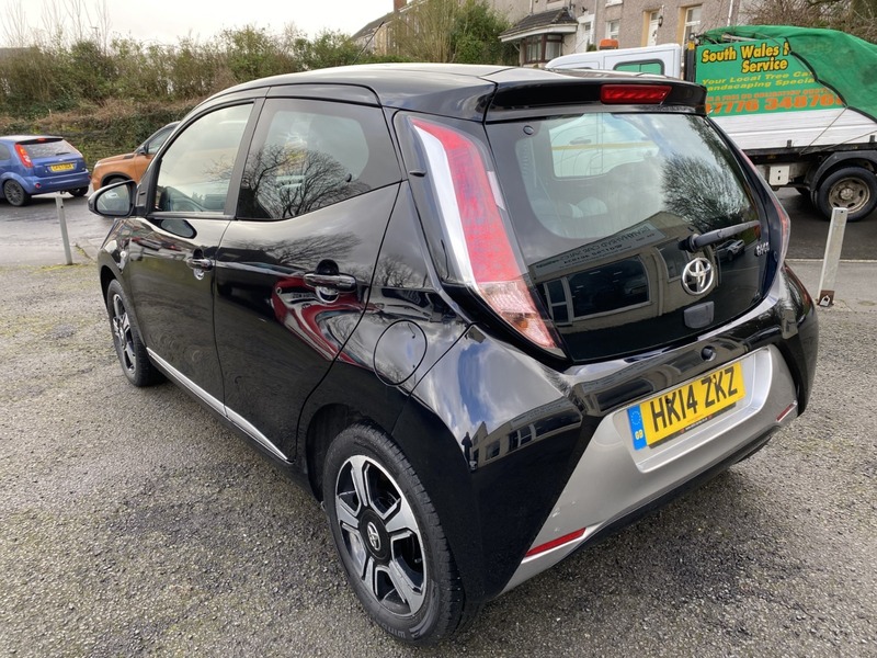 Used Toyota AYGO 2014 for sale - 77609597: Photo 8