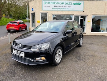 Used Volkswagen Polo 2015 for sale - 78111518: Photo