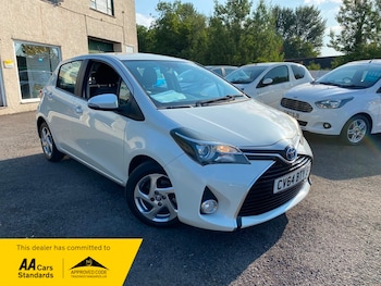Used Toyota Yaris 2014 for sale - 79234113: Photo