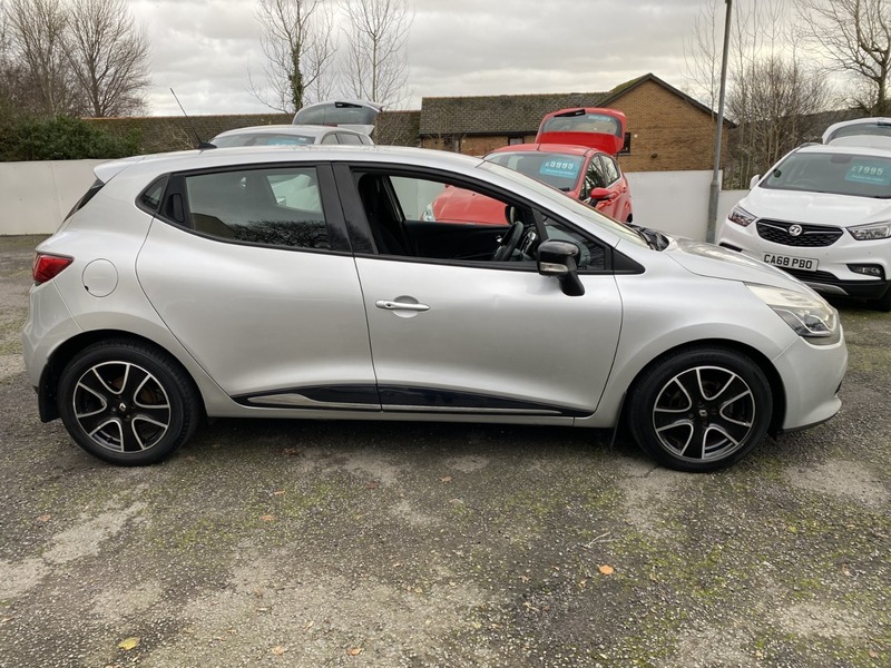 Used Renault Clio 2013 for sale - 76910806: Photo 4