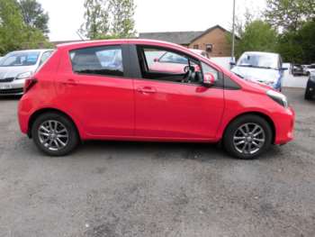 Used Toyota Yaris 2015 for sale - 74460302: Photo