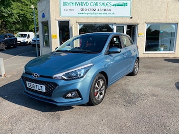 Used Hyundai i20 2019 for sale - 79234105: Photo