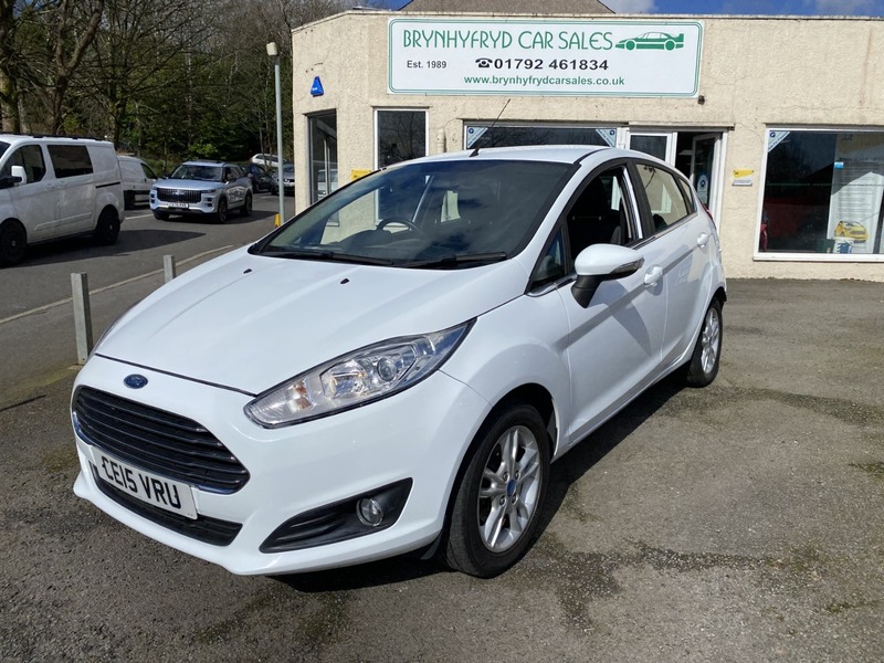 Used Ford Fiesta 2015 for sale - 77547917: Photo 3