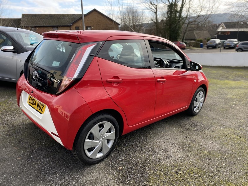 Used Toyota AYGO 2014 for sale - 77370379: Photo 6