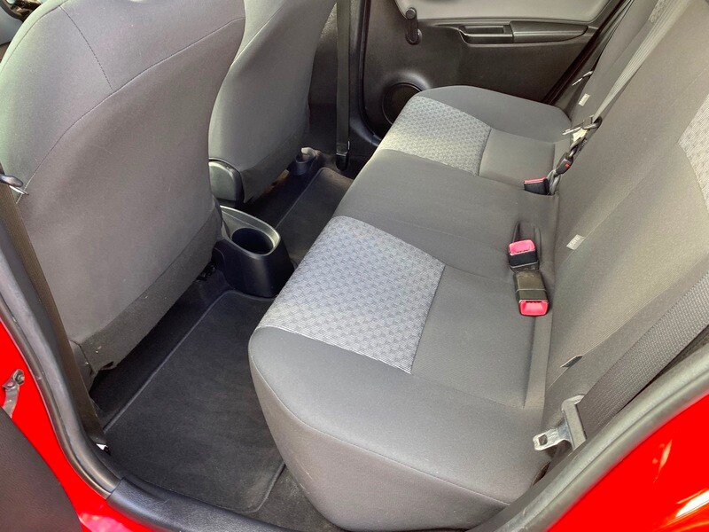 Used Toyota Yaris 2015 for sale - 78031326: Photo 12