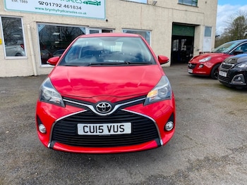 Used Toyota Yaris 2015 for sale - 78031326: Photo