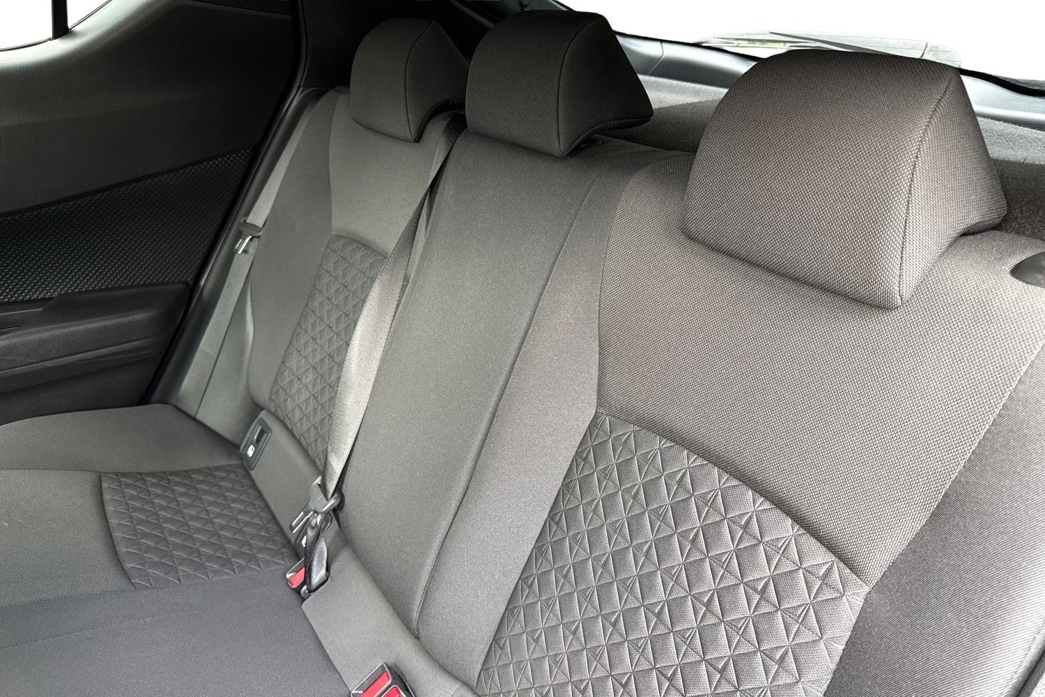 Used Toyota C-HR 2020 for sale - 76717011: Photo 16