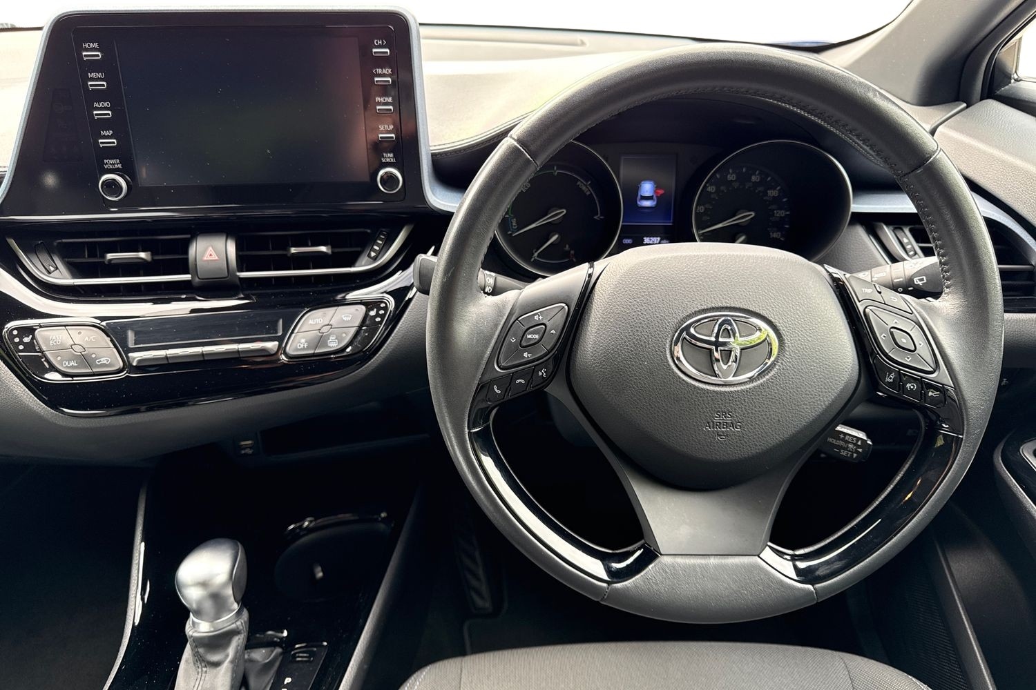 Used Toyota C-HR 2020 for sale - 76717011: Photo 2