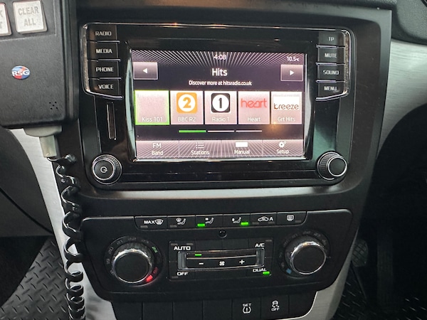 Used Skoda Yeti 2015 for sale - 76298170: Photo 13