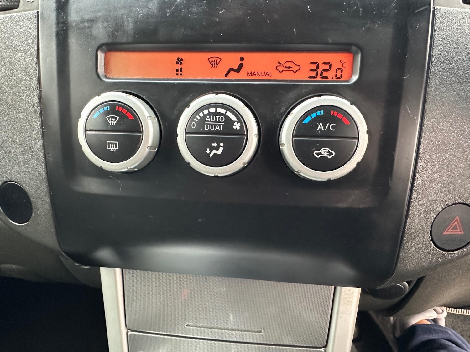 Used Nissan Navara 2013 for sale - 76394955: Photo 16