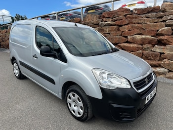 Used Peugeot Partner 2018 for sale - 75492323: Photo