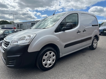 Used Peugeot Partner 2018 for sale - 75492323: Photo