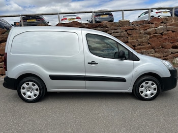 Used Peugeot Partner 2018 for sale - 75492323: Photo