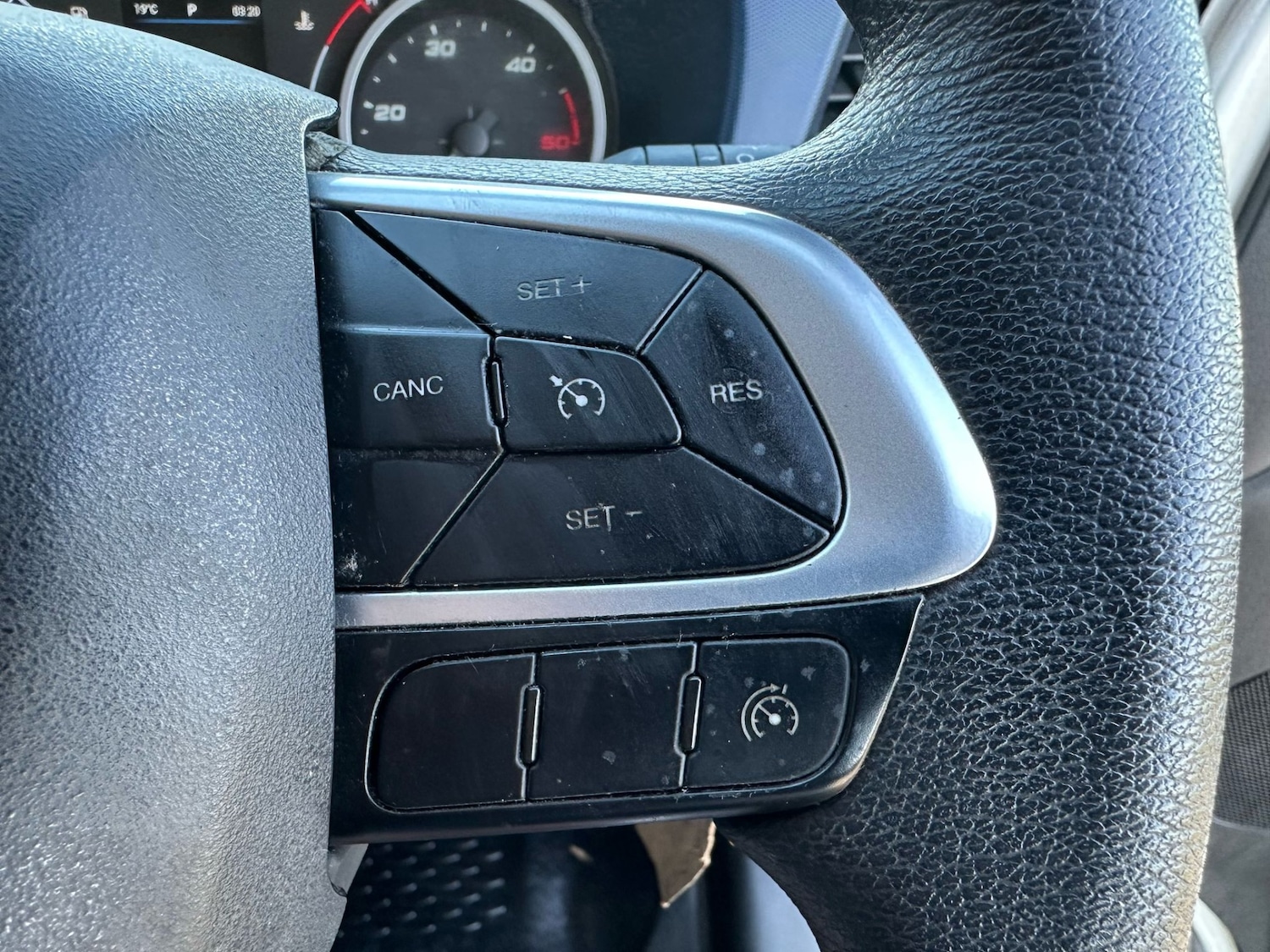 Vehicle 29