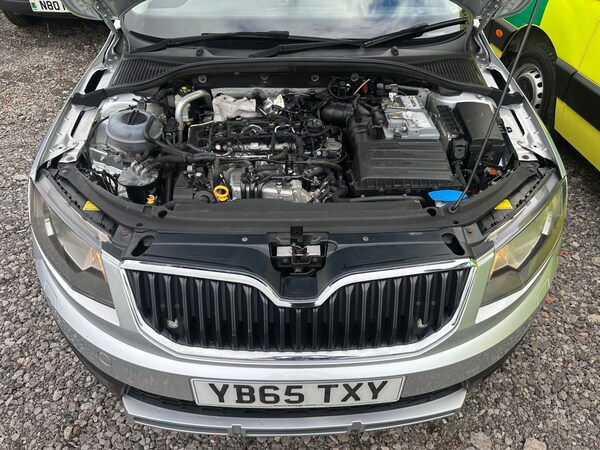 Used Skoda Octavia 2015 for sale - 76232904: Photo 30