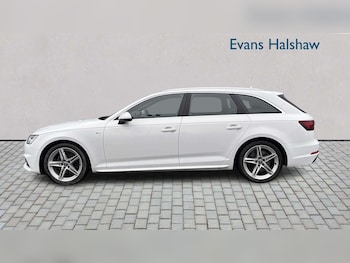 Used Audi A4 2017 for sale - 77858973: Photo