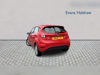 Used Ford Fiesta 2016 for sale - 79079110: Photo