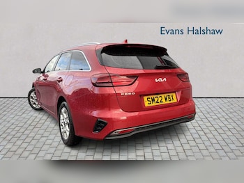 Used Kia Ceed 2022 for sale - 77886068: Photo