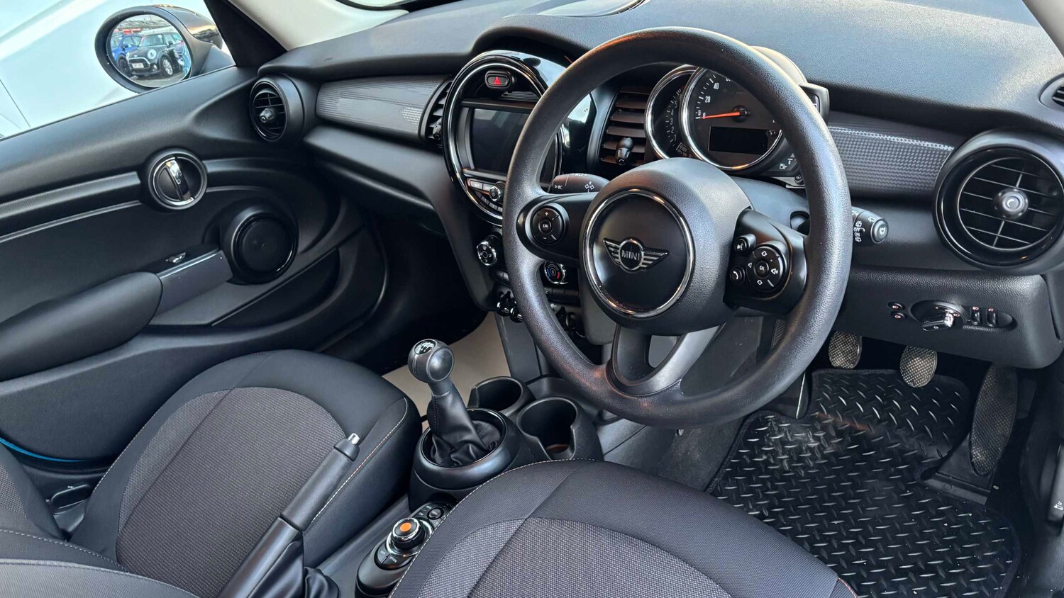 Used MINI Hatch 2018 for sale - 77857694: Photo 10