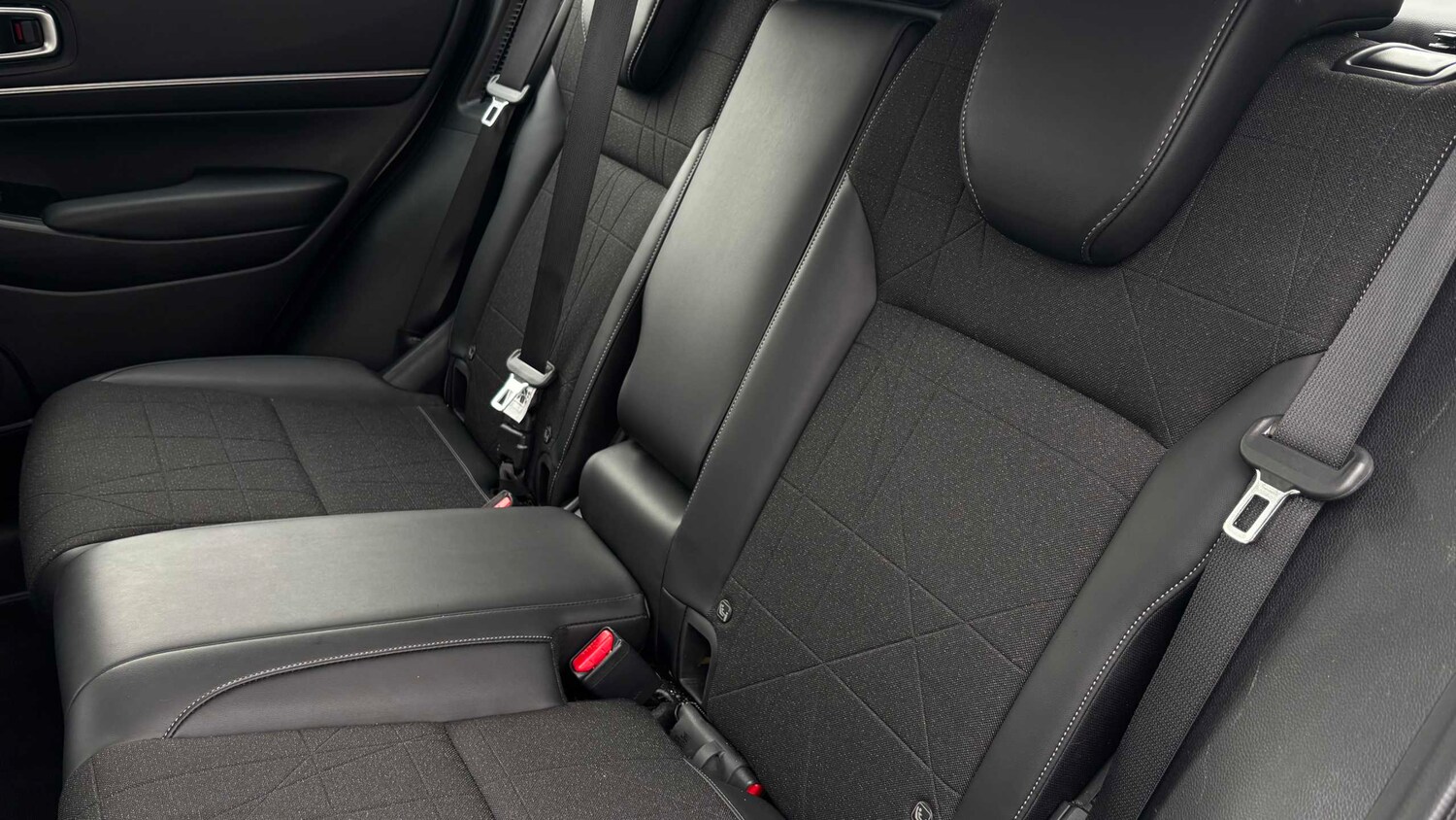 Used Honda HR-V for sale - 77860026: Photo 17