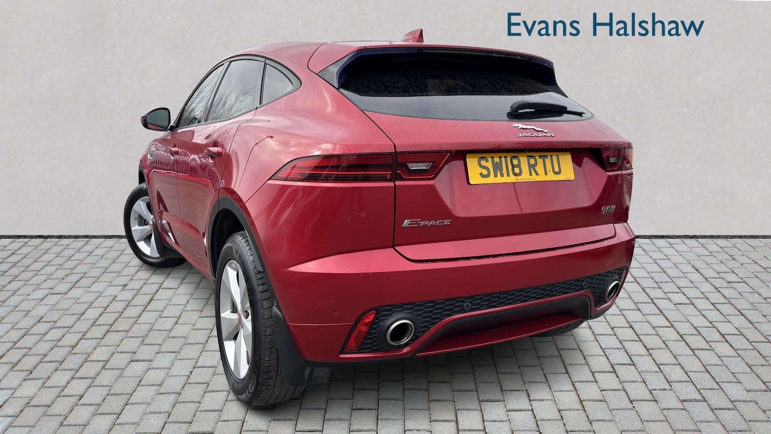 Used Jaguar E-Pace 2018 for sale - 77858649: Photo 2