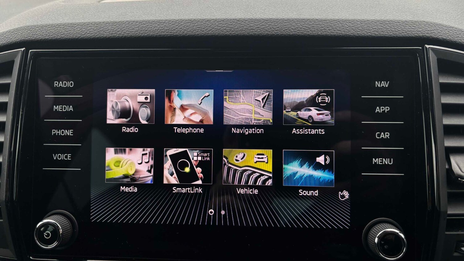 Used Skoda Karoq 2024 for sale - 77942983: Photo 14