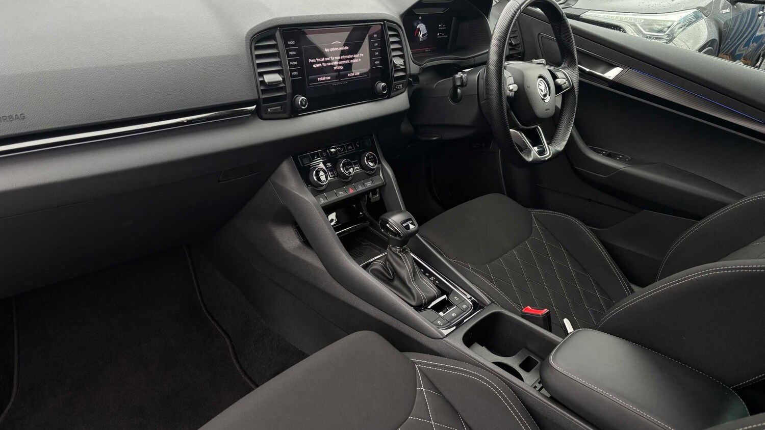 Used Skoda Karoq 2024 for sale - 77942983: Photo 16