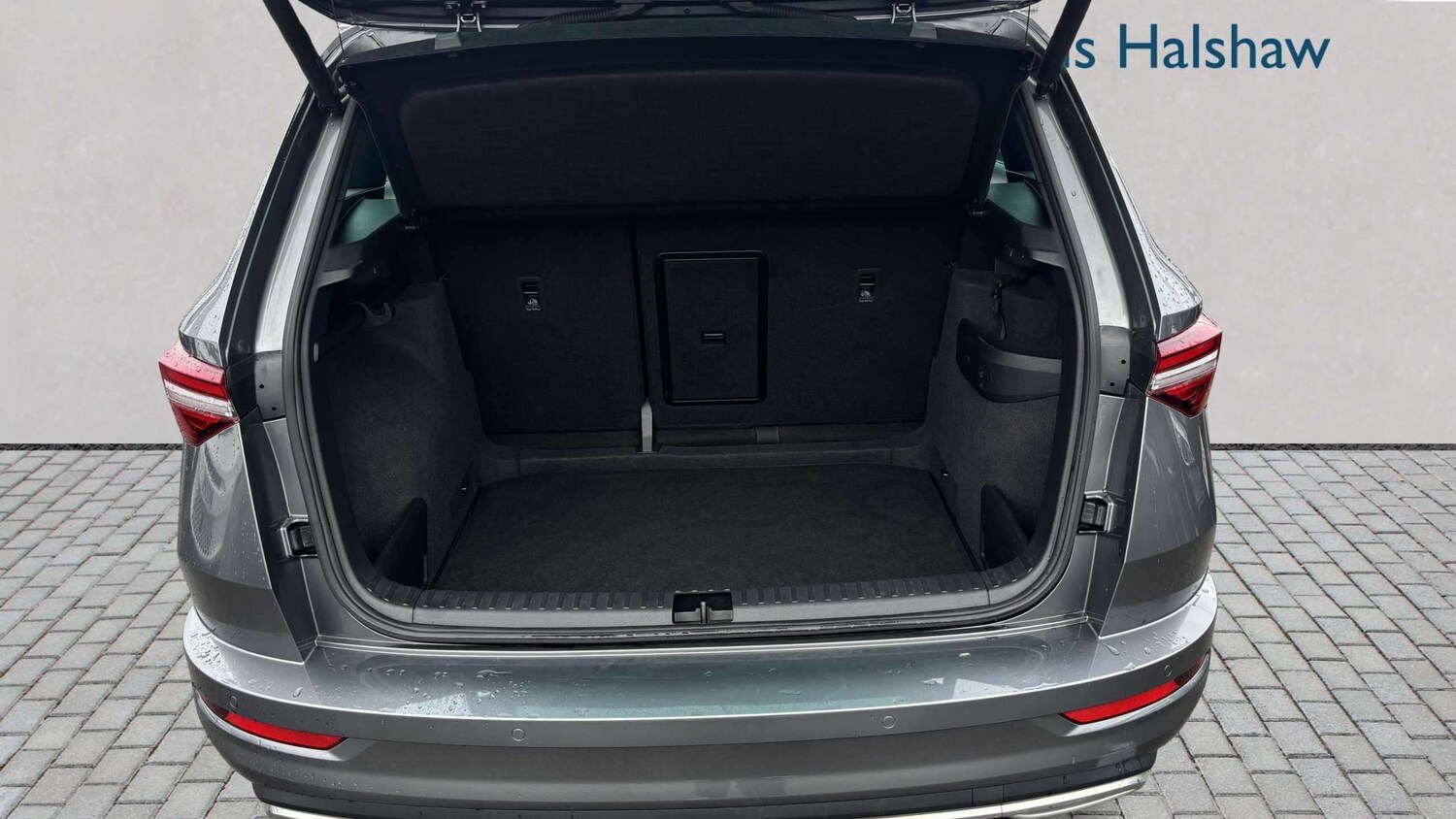 Used Skoda Karoq 2024 for sale - 77942983: Photo 8